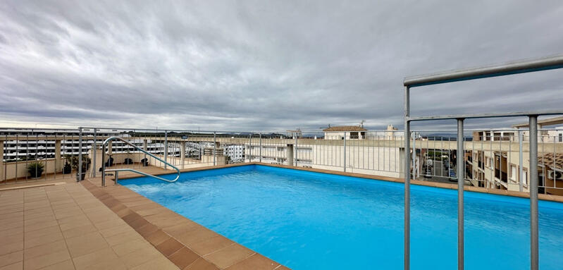 2 bedroom Apartment for sale