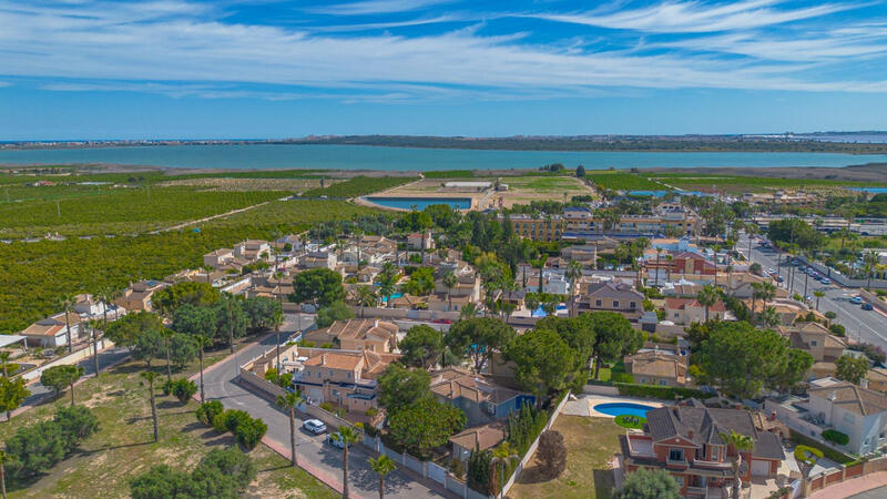 Villa for sale in Rojales, Alicante