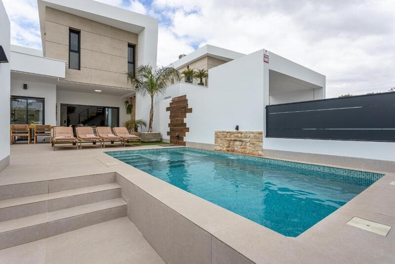 3 bedroom Villa for sale