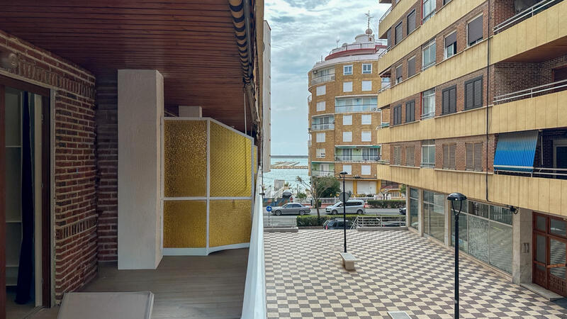 Apartment for sale in Torrevieja, Alicante