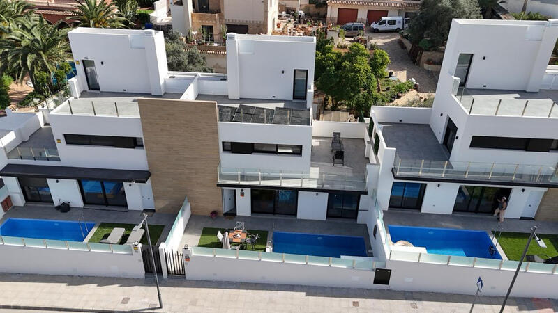 Villa for sale in Orihuela, Alicante