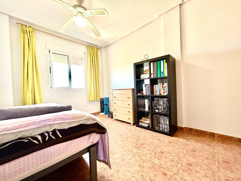 2 bedroom Apartment for sale 2 bedroom Apartment for sale