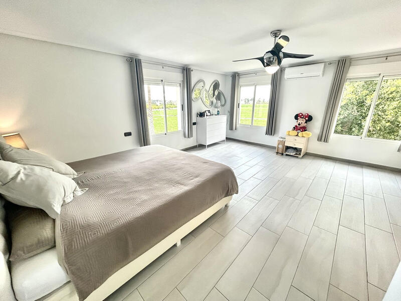 4 soverom Villa til salgs