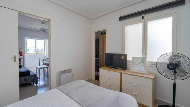 1 slaapkamer Appartement Te koop 1 slaapkamer Appartement Te koop