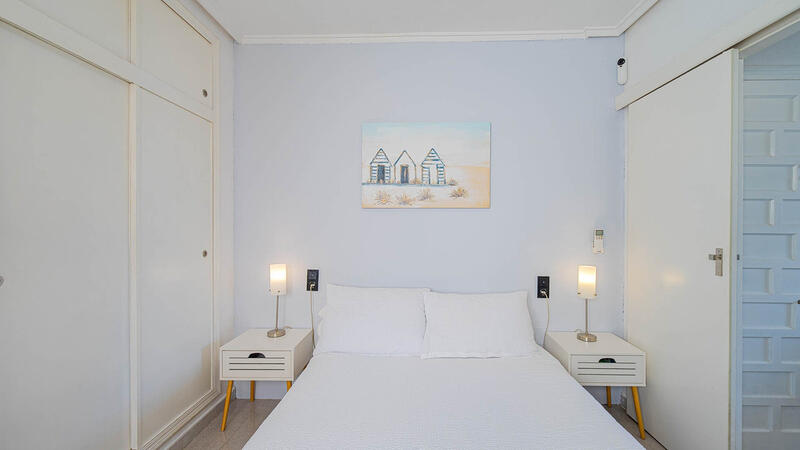 1 slaapkamer Appartement Te koop 1 slaapkamer Appartement Te koop