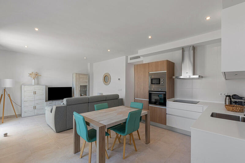 2 slaapkamer Appartement Te koop 2 slaapkamer Appartement Te koop