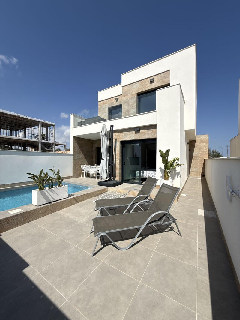 3 slaapkamer Villa Te koop