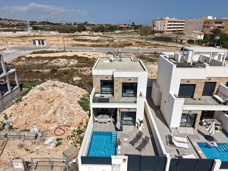3 slaapkamer Villa Te koop