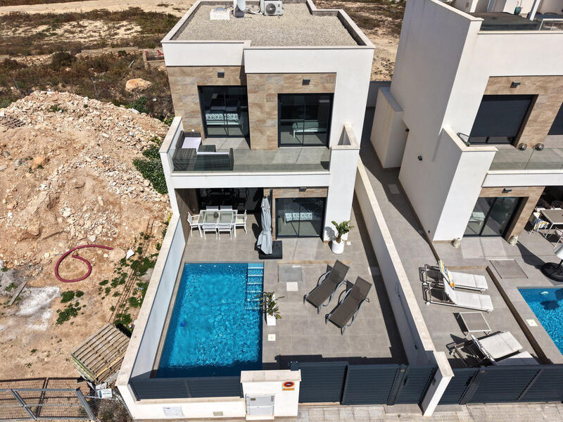 3 slaapkamer Villa Te koop