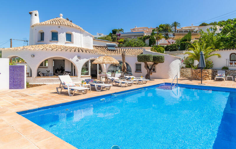 Villa for sale in Benissa, Alicante