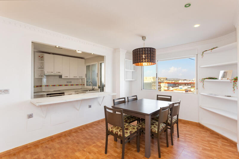 3 bedroom Apartment for sale