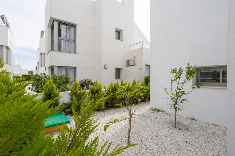 вилла продается в Los Alcazares, Murcia