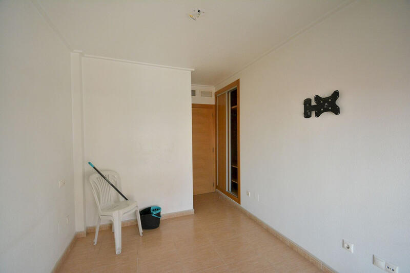 2 slaapkamer Appartement Te koop 2 slaapkamer Appartement Te koop