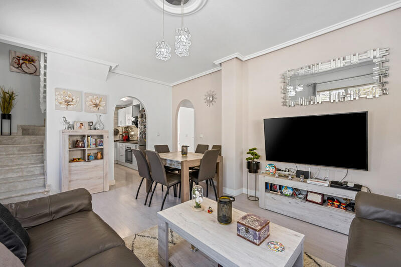 3 Cuarto Villa en venta