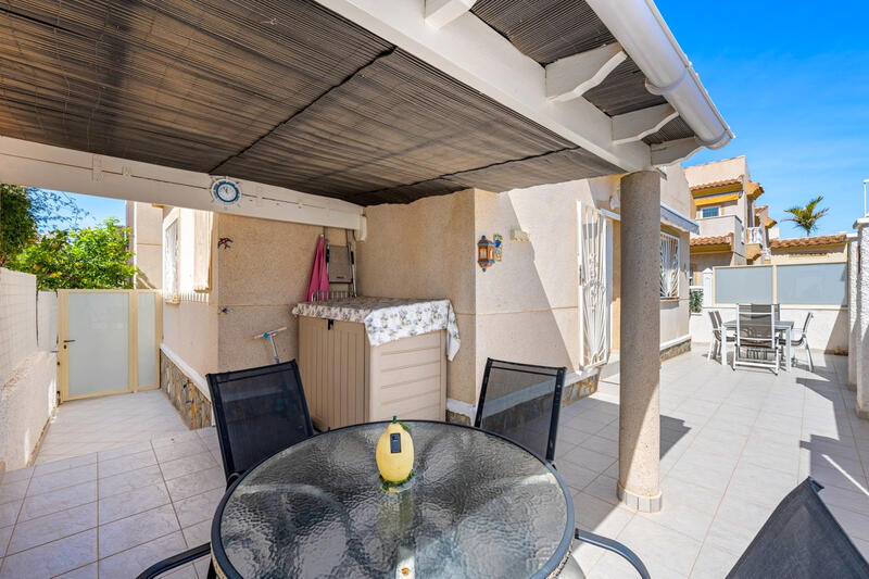 3 Cuarto Villa en venta