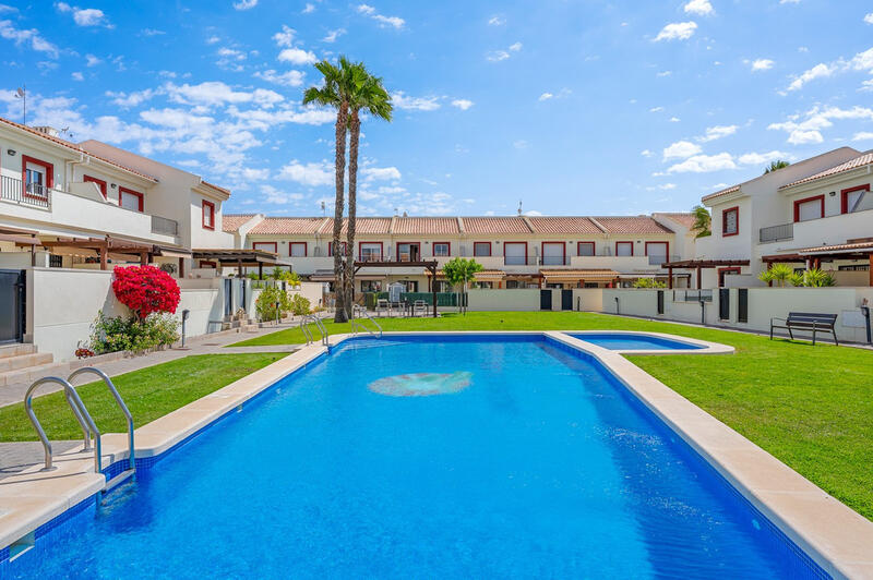 Radhus till salu i Rojales, Alicante