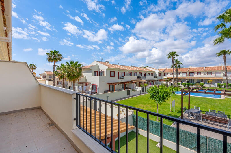 3 bedroom Townhouse for sale 3 bedroom Townhouse for sale