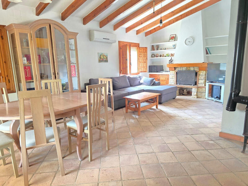 4 bedroom Villa for sale 4 bedroom Villa for sale