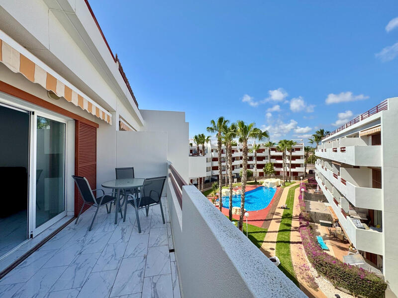 Apartment for sale in Playa Flamenca, Alicante