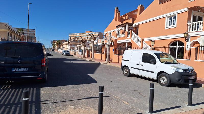 Villa til salgs i Torrevieja, Alicante