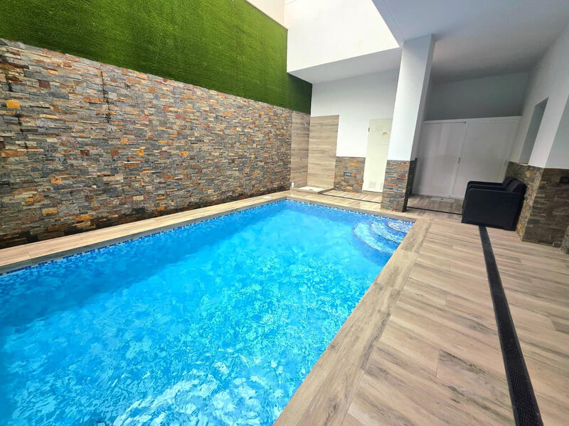 Appartement zu verkaufen in Torrevieja, Alicante