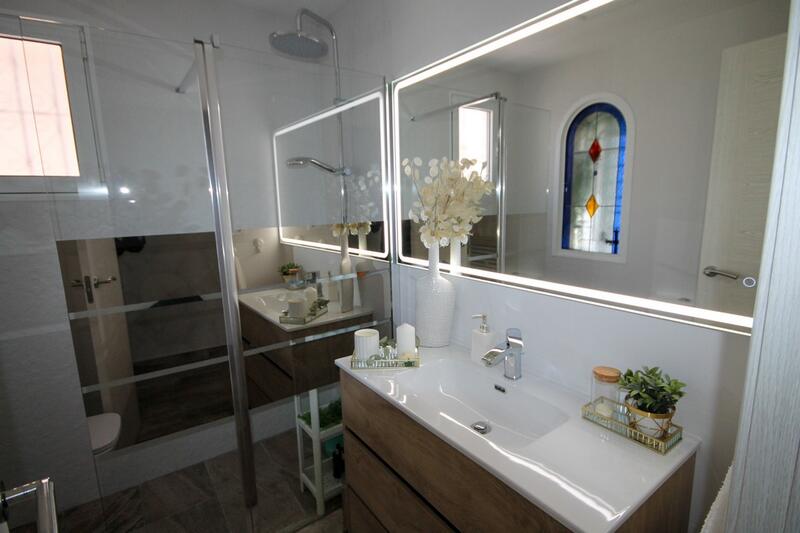 4 bedroom Villa for sale 4 bedroom Villa for sale