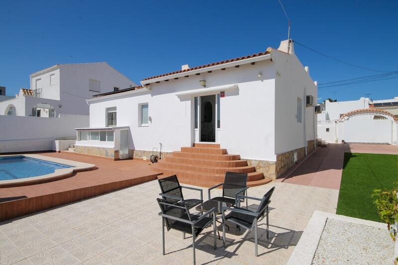 4 chambre Villa à vendre 4 chambre Villa à vendre