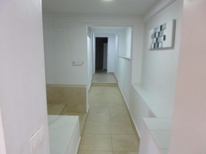 5 bedroom Villa for sale