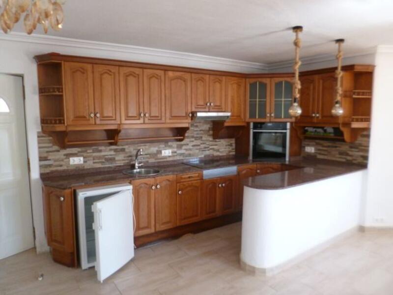 5 bedroom Villa for sale
