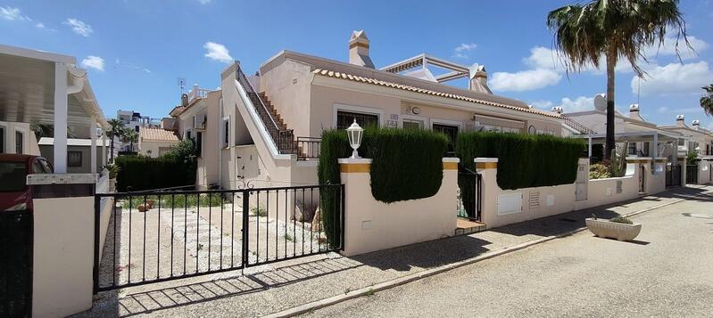 Townhouse for sale in Los Dolses, Alicante