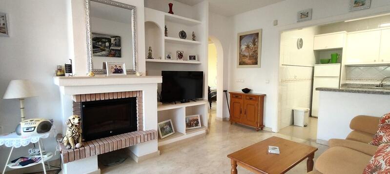 2 bedroom Townhouse for sale 2 bedroom Townhouse for sale