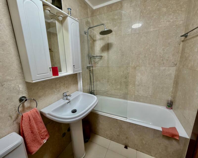 2 slaapkamer Appartement Te koop 2 slaapkamer Appartement Te koop