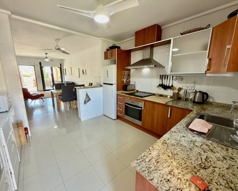 2 slaapkamer Appartement Te koop 2 slaapkamer Appartement Te koop