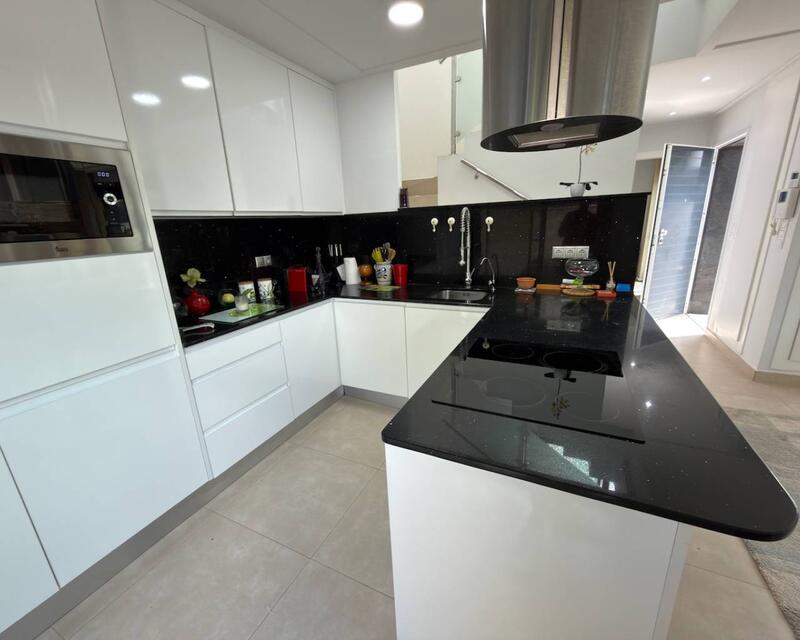 3 Cuarto Villa en venta