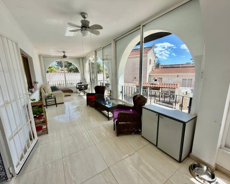 7 slaapkamer Villa Te koop 7 slaapkamer Villa Te koop
