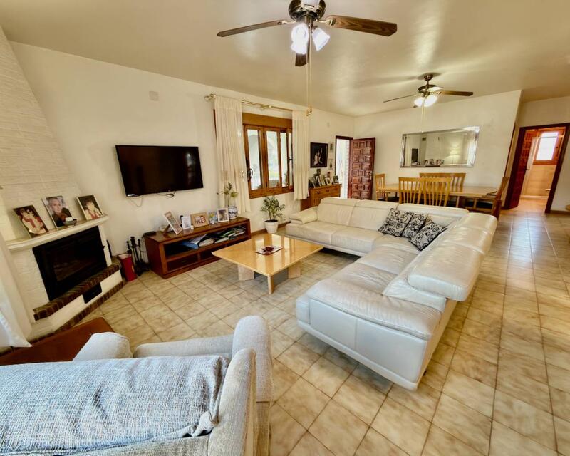 7 slaapkamer Villa Te koop 7 slaapkamer Villa Te koop
