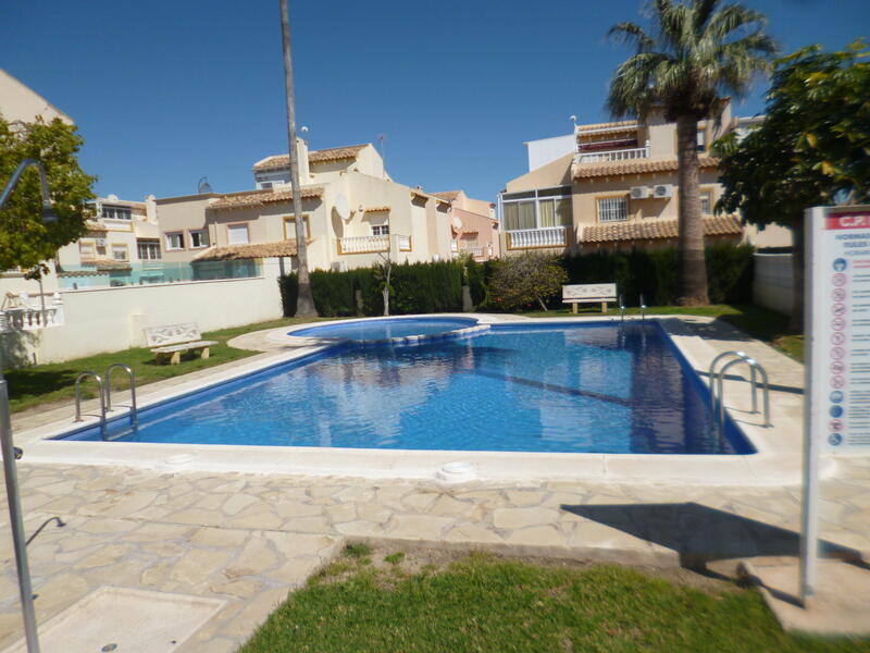 3 bedroom Villa for sale 3 bedroom Villa for sale