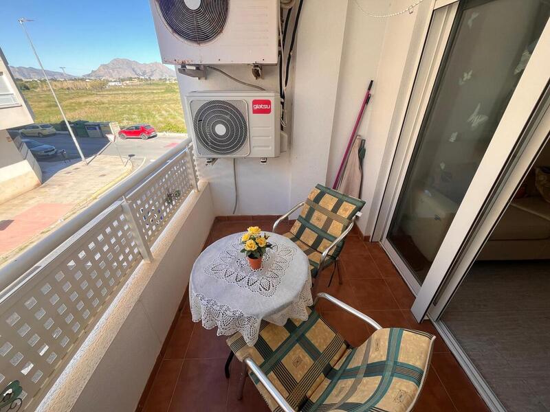Appartement Te koop in Almoradí, Alicante