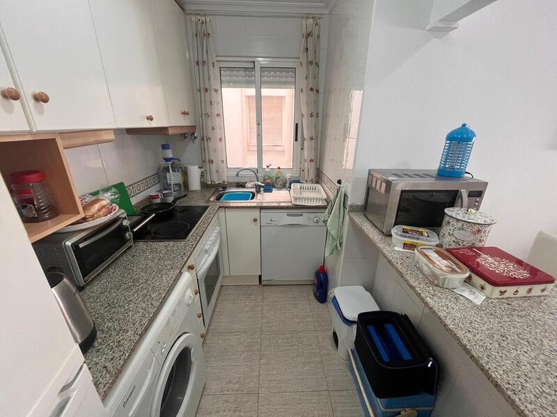 2 slaapkamer Appartement Te koop 2 slaapkamer Appartement Te koop