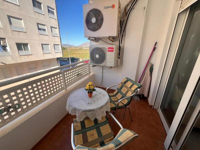 2 slaapkamer Appartement Te koop 2 slaapkamer Appartement Te koop