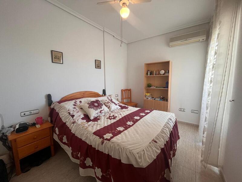2 slaapkamer Appartement Te koop 2 slaapkamer Appartement Te koop