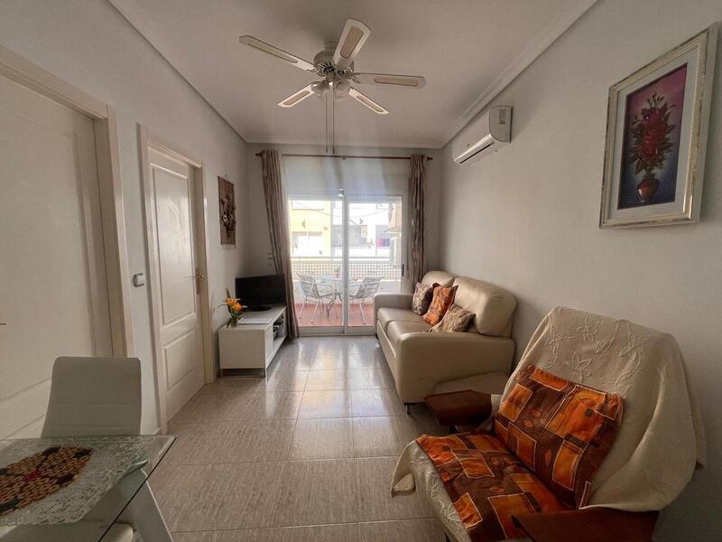 2 slaapkamer Appartement Te koop 2 slaapkamer Appartement Te koop