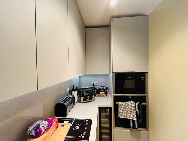 2 slaapkamer Gezinswoning Te koop 2 slaapkamer Gezinswoning Te koop