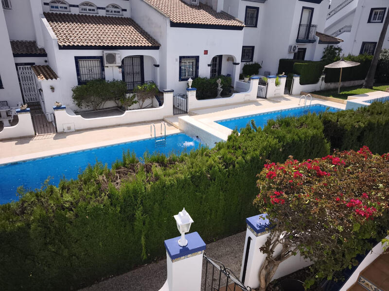 2 Cuarto Adosado en venta 2 Cuarto Adosado en venta