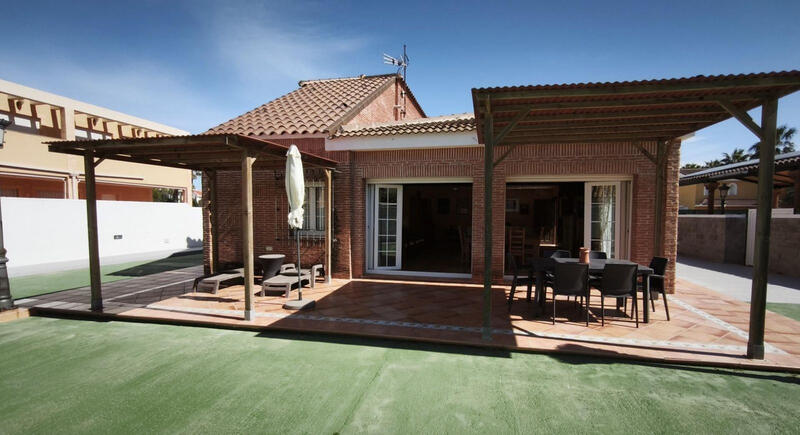 вилла продается в San Javier, Murcia