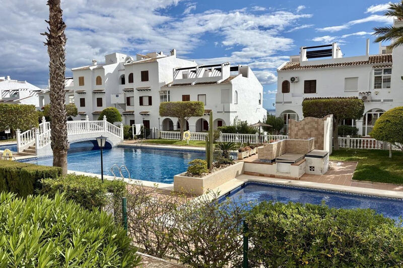 Stadthaus zu verkaufen in Rojales, Alicante