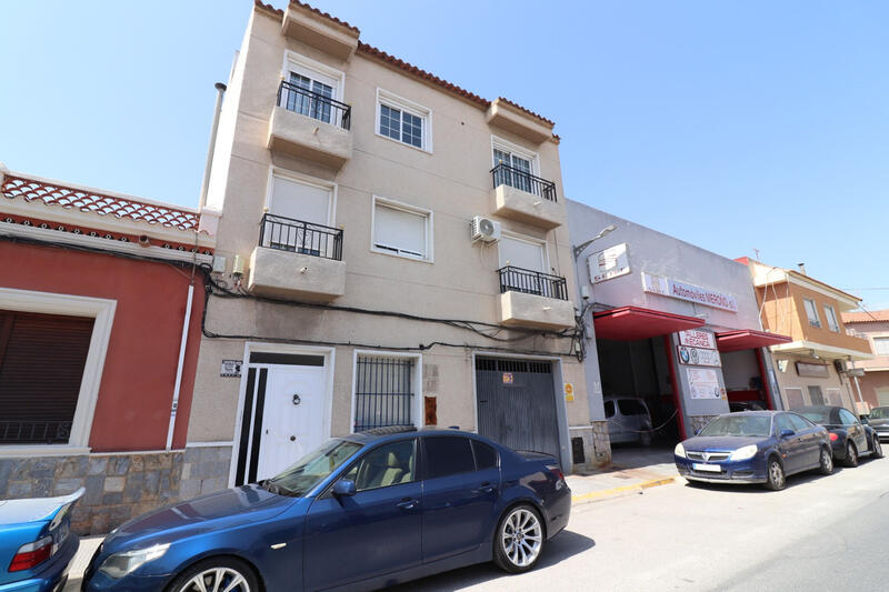 Leilighet til salgs i Dolores, Alicante
