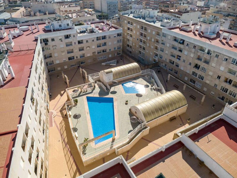Leilighet til salgs i Torrevieja, Alicante