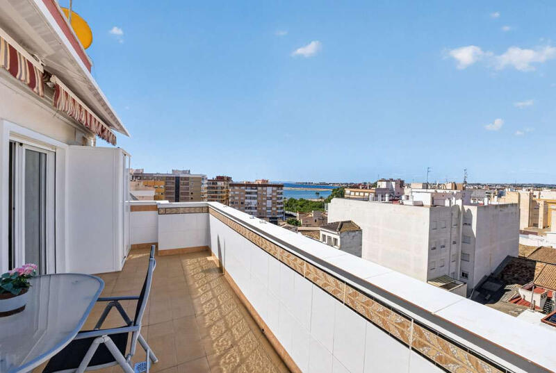 Appartement zu verkaufen in Torrevieja, Alicante