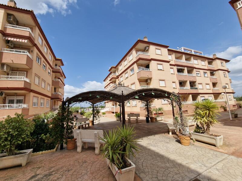 Appartement Te koop in Algorfa, Alicante
